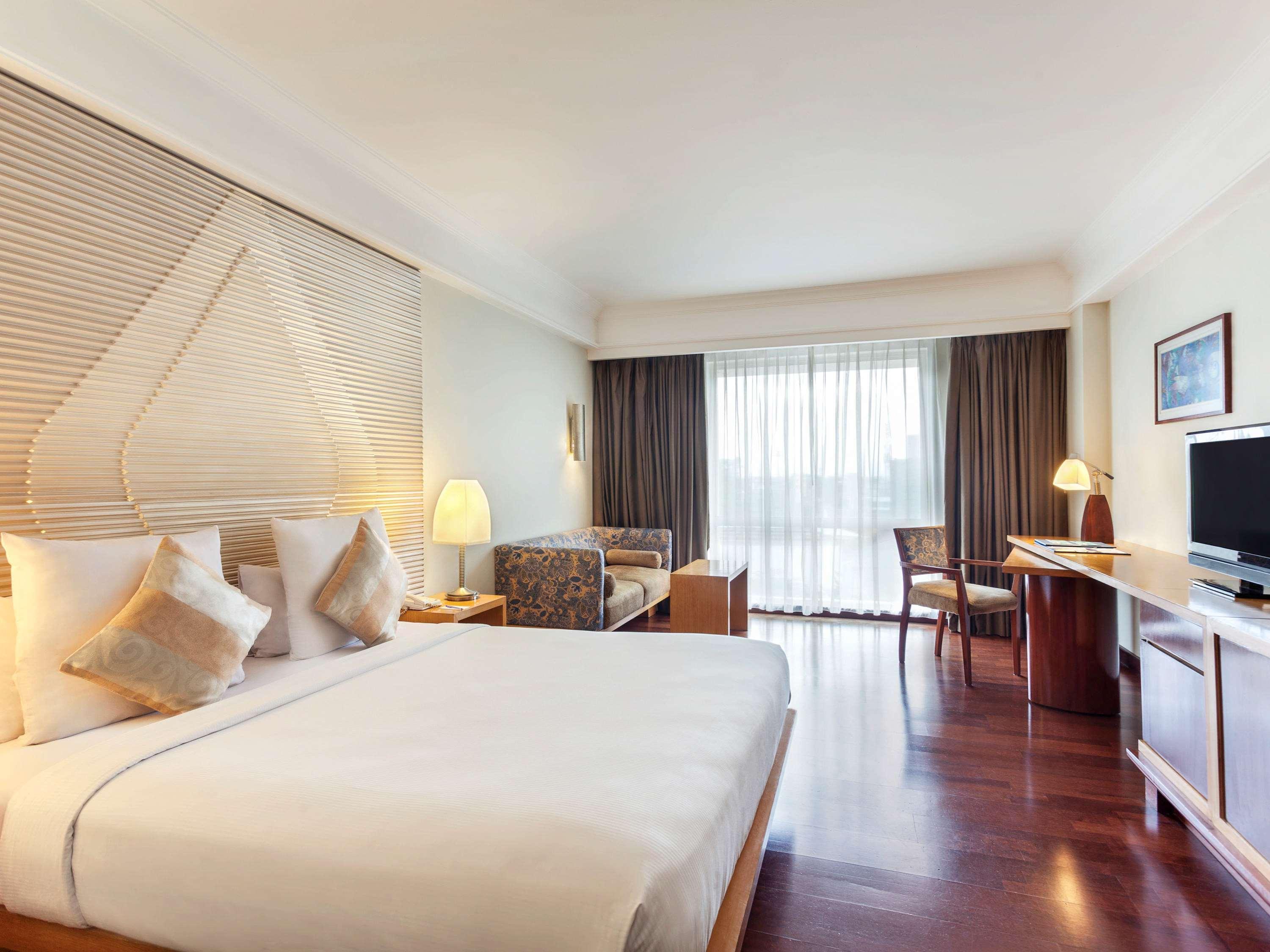 Novotel Semarang - GeNose Ready, CHSE Certified Exterior foto