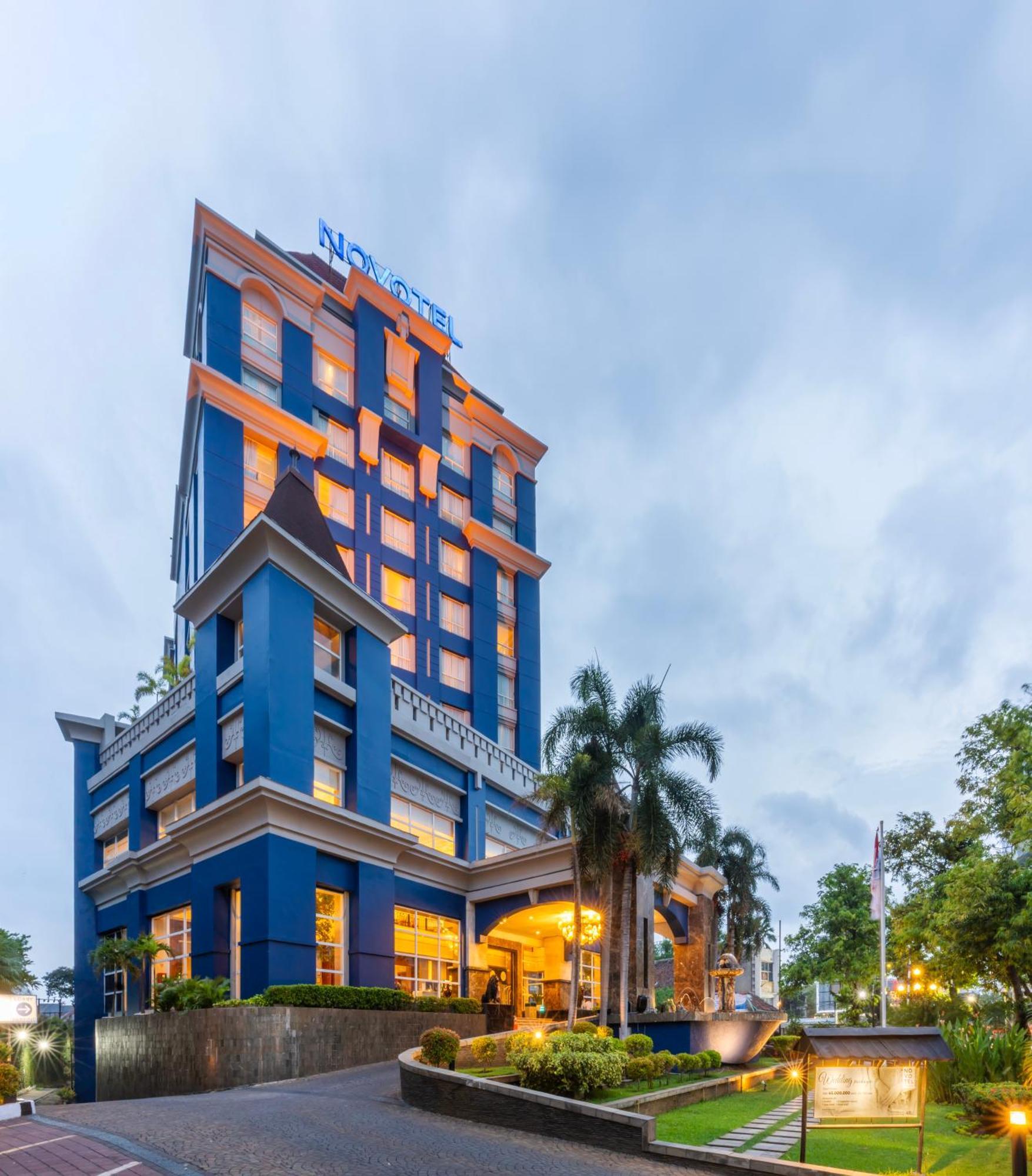Novotel Semarang - GeNose Ready, CHSE Certified Exterior foto